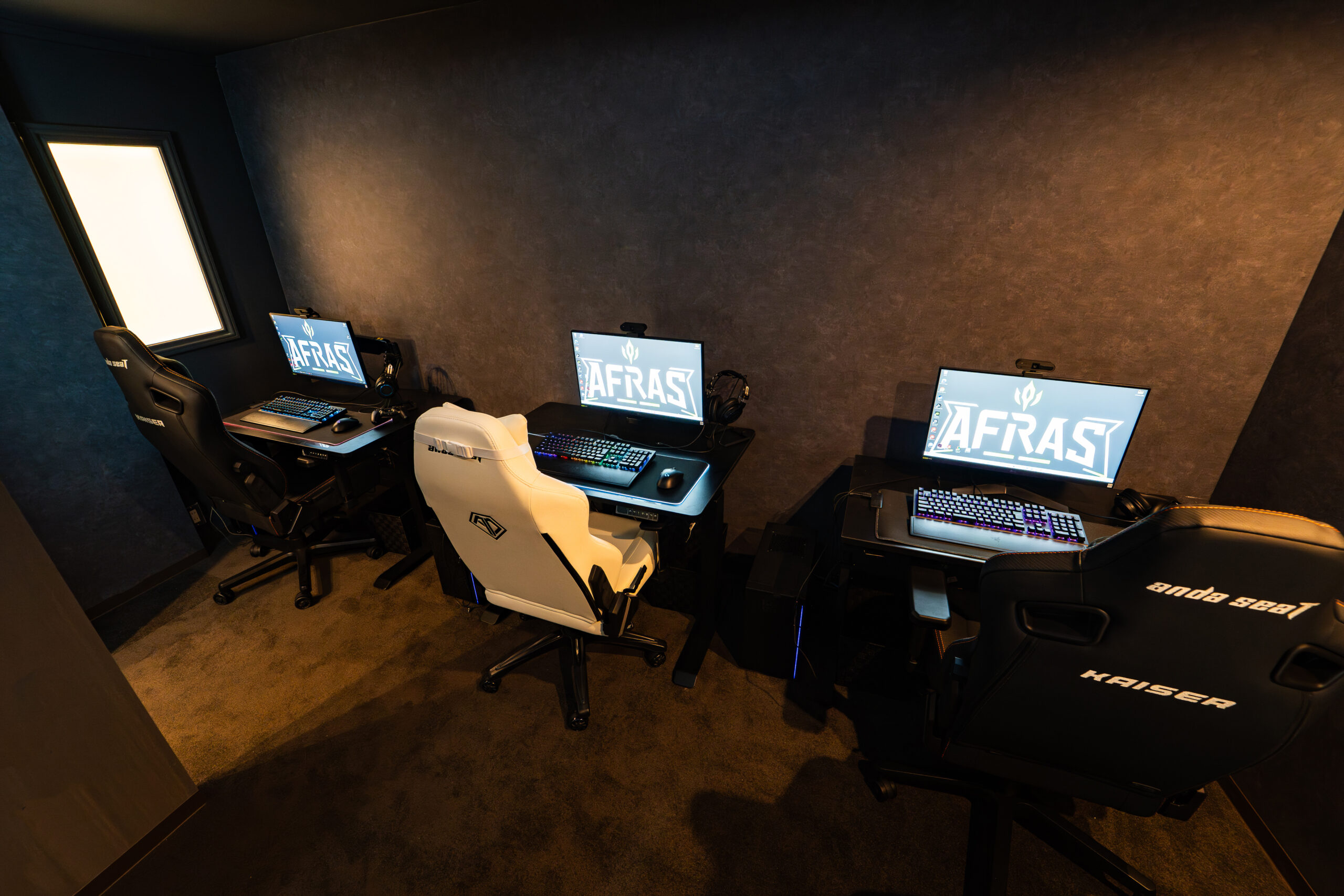 【2025年版】予算別：eスポーツPC・デバイスの選び方（5万円／10万円／15万円〜）｜小中学生＆保護者向けガイド（名古屋）